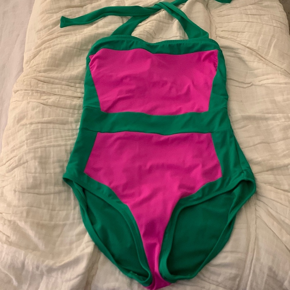 Size 8 boden halter bathing suit